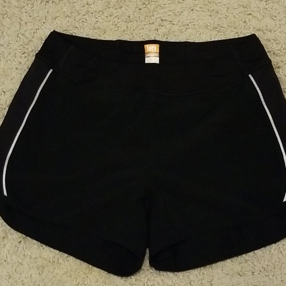 Lucy tech shorts
